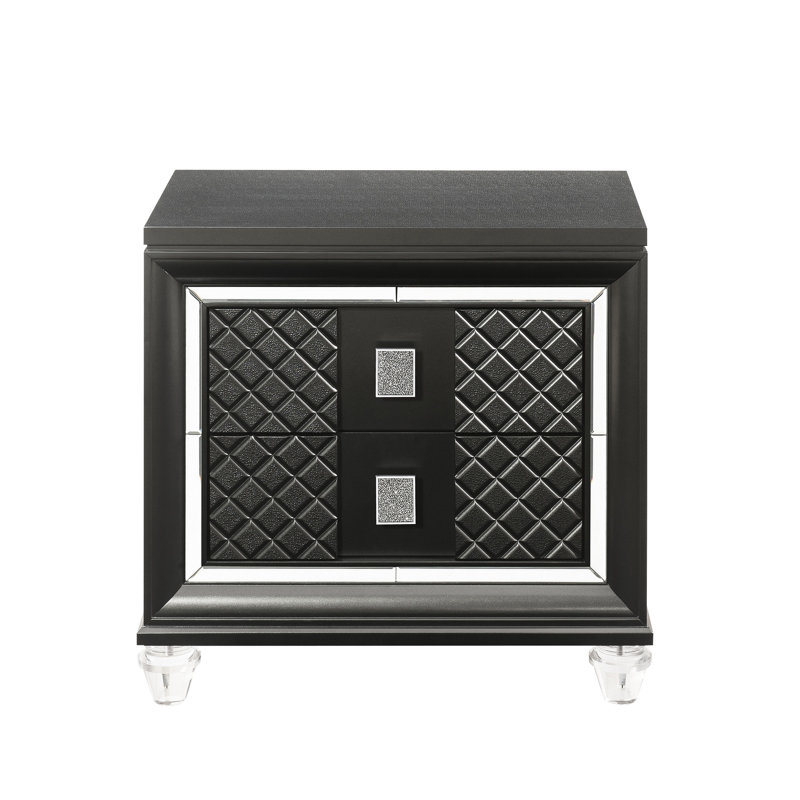 Table de chevet glamour de couleur gris métallique, 2 tiroirs spacieux, décorations à garniture étincelante, construction solide, rangement supérieur doublé de feutre, base, poignée décorative chic grise avec ornements, fabrication robuste,