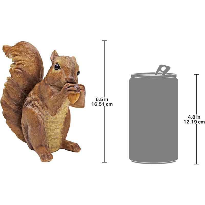 Woodland Squirrel Statue: Chomper