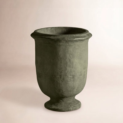 Provencal 20" Urn Planter