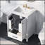 Petit meuble-lavabo en bois avec lavabo