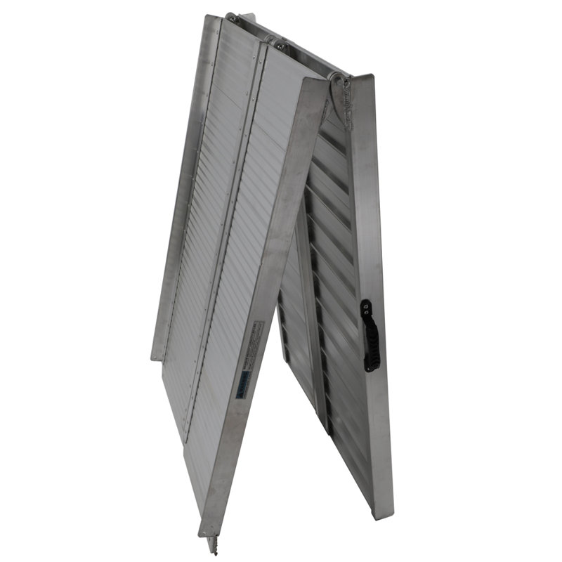 Winado Metal Portable Ramp, 15.16" W x 42.13" L x 9.26" H