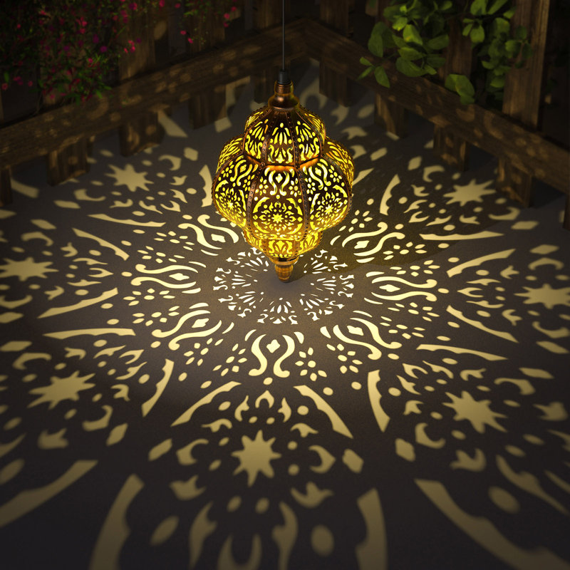 Ensemble de 1 lanterne solaire suspendue décorations de jardin d'extérieur lanterne solaire imperméable en plastique marocaine pour patio