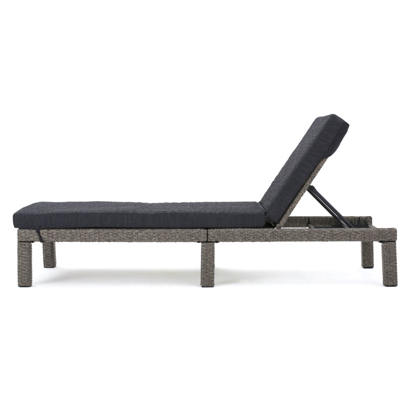 Chaise longue en osier pour cour près de la piscine, noir