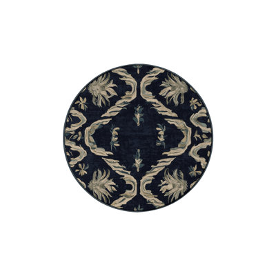 Tapis gris soyeux et moelleux
