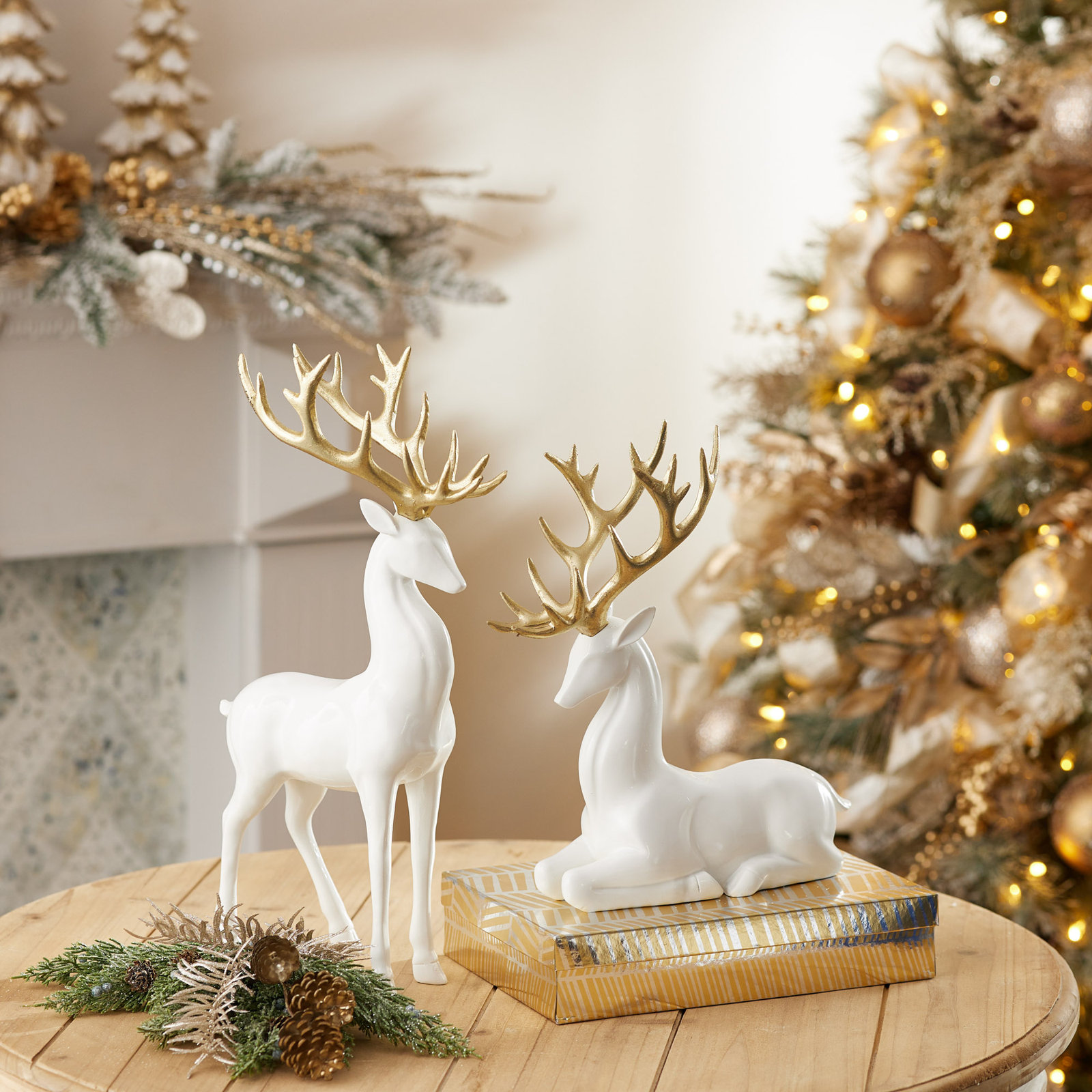 2-Piece Reindeer with Gold Antlers Accent Set