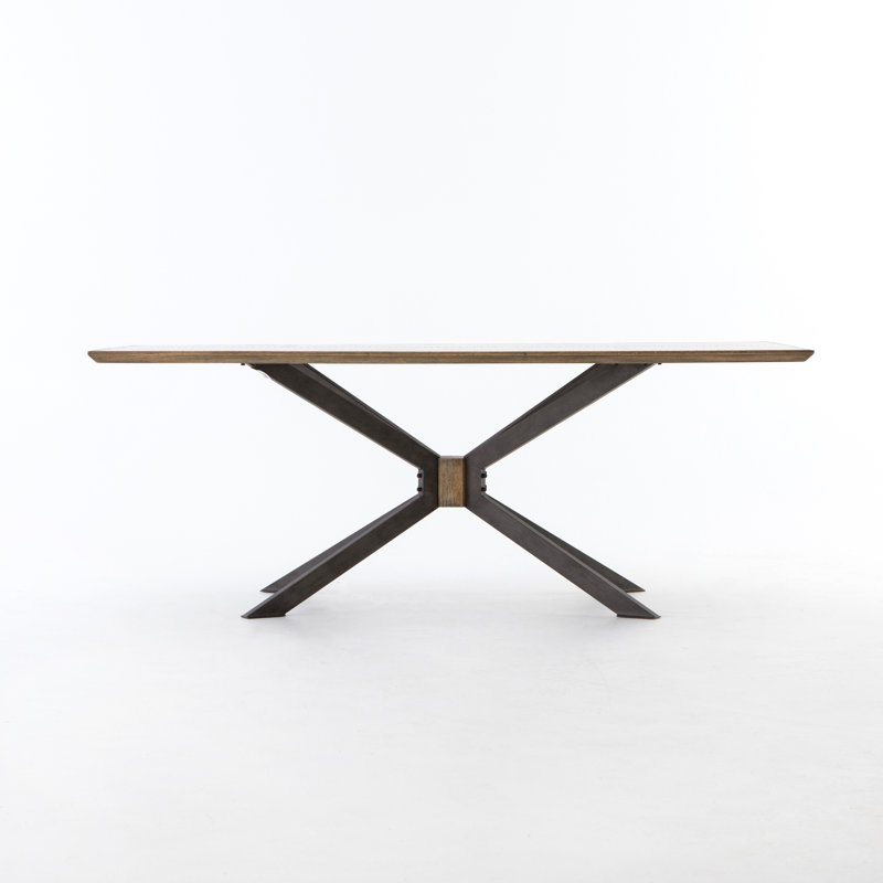 Sommer Dining Table