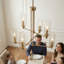 Luminaire suspendu en laiton satiné avec verre côtelé transparent Timeless