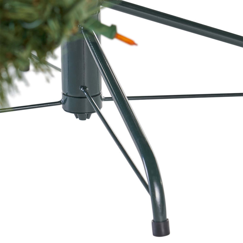 7FT Noble Hinged Tree With/Without Lights