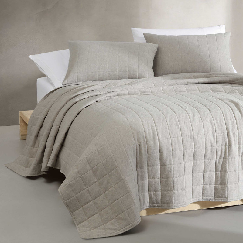 Calvin Klein Melange Flannel Cotton Solid Quilt, Natural, Queen Quilt