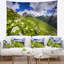 Tapisserie paysage de fleurs dans les montagnes-28488184