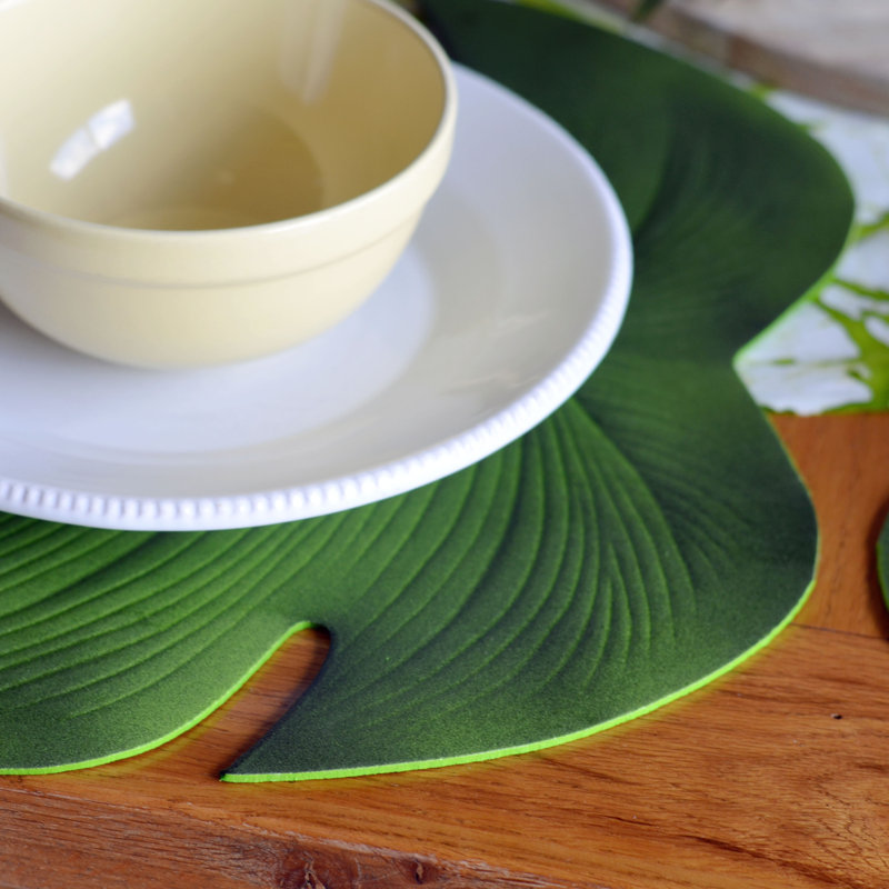 4 PIece Tropical Green Palm Placemats