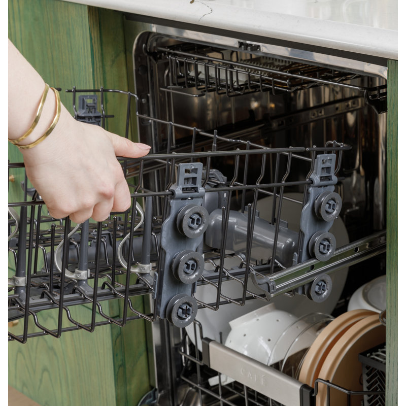 Café Customfit Energy Star Stainless Interior Smart 42 dBA Dishwasher