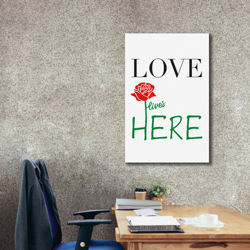 «Love Lives Here» par Cesare Bellassai, art mural sur toile, H 40 po x l 26 po x P 1,5 po
