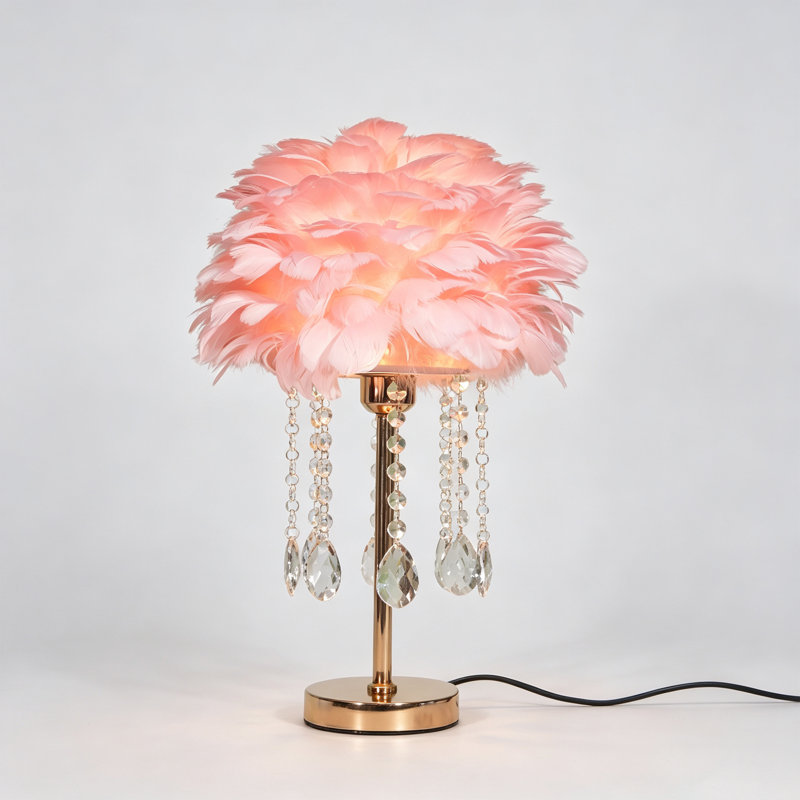 Lampe de table rose à plumes avec abat-jour en perles de cristal, lampe de chevet glamour dorée avec ampoule E26 incluse