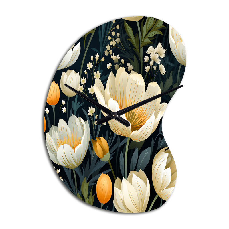 Ikat Blooms beige et jaune tissé - horloge murale en métal à forme unique, horloge asymétrique beige, Petit
