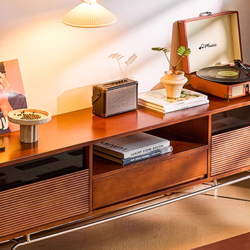 Meuble télé de style médiéval, H 21,65 po x L 82,67 po x l 15,74 po