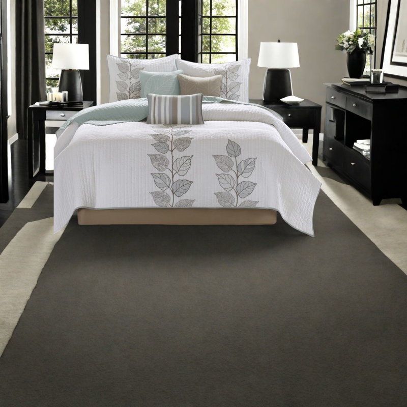 Premium Cotton Bedding Sets, Embroidered Leaf Design, Ideal For King & Cal King Bedrooms