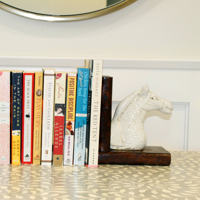 Serre-livres cheval en papier mâché antidérapant