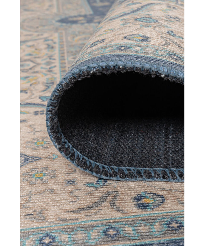 Tapis Caretta, Rectangle 7 pi 6 po x 10 pi 8 po