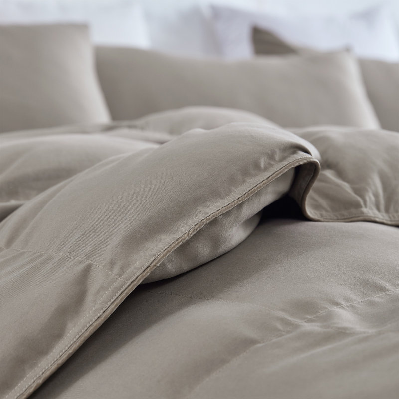 Snorze Cloud Lightweight Coma Inducer Oversized Comforter Set, King Comforter + 2 King Shams