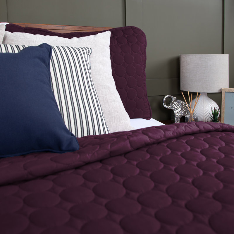 Southshore Fine Linens Lightweight Oversized Reversible Quilt Set with shams, King/Cal. King Quilt + 2 King Shams, Purple