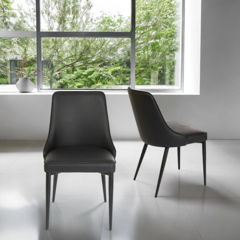 Chaise en cuir Saskatia, Noir