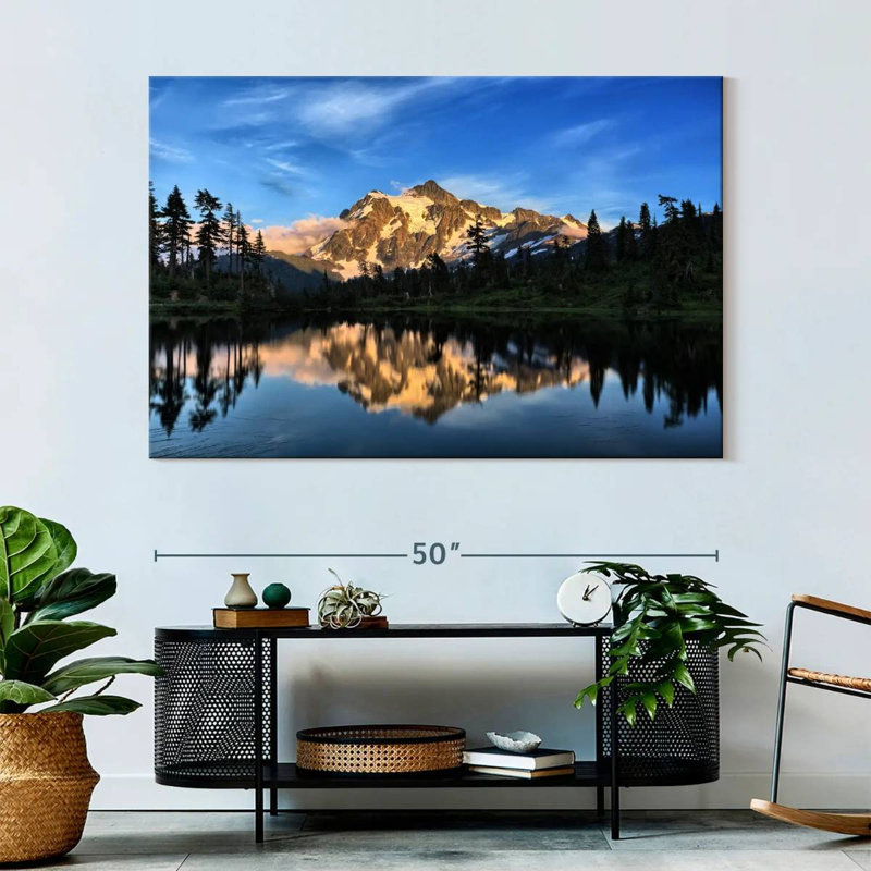 Alvord, mont Shuksan sur un lac photo