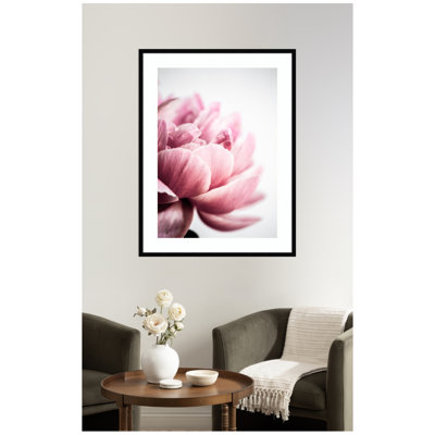 «Pink Peony No1» par Mareike Bohmer, impression murale encadrée