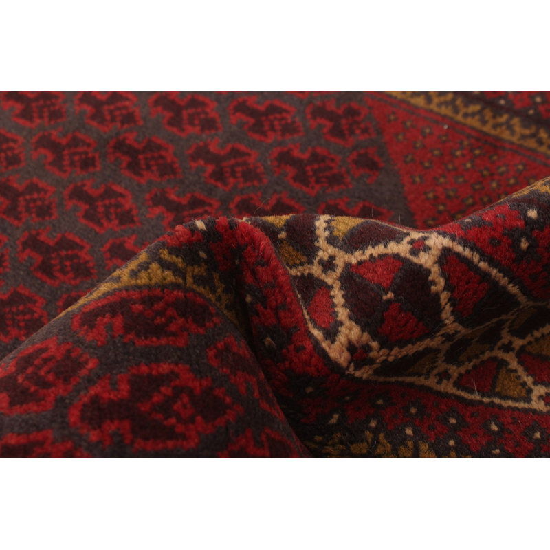 Tapis rouge foncé Lynnisha 2 pi 11 po x 5 pi 1 po