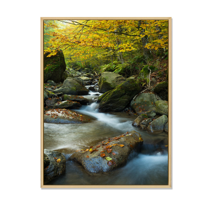 «Beautiful Summer Forest Waterfall II», œuvre d'art traditionnelle sur toile, H 30 po x l 40 po x P 1,5 po
