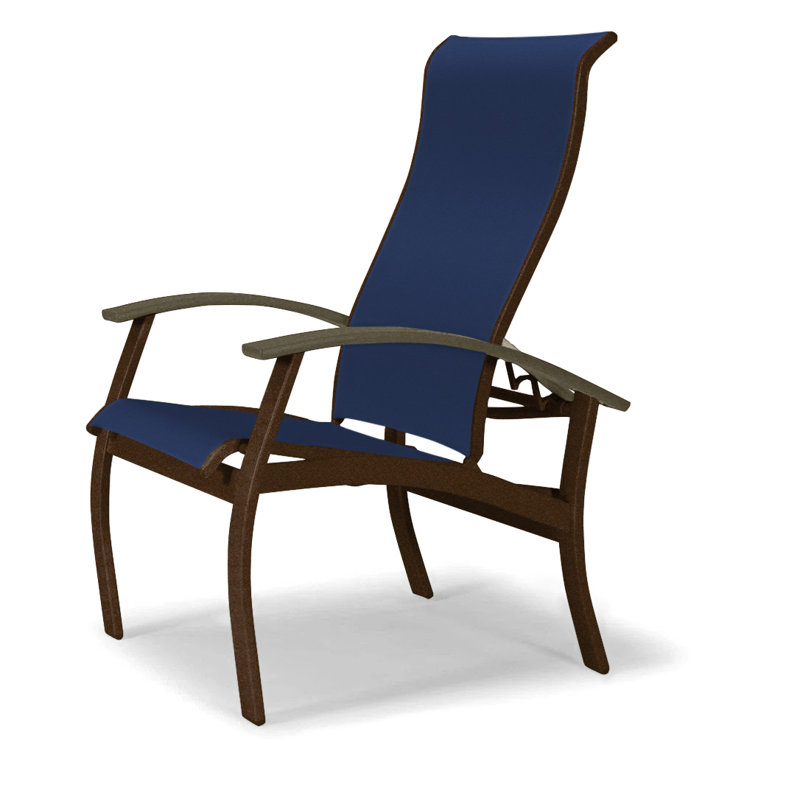 Chaise de patio Askar, Kona texturé, Beachwood, Bleu marine 13D Sunbrella®