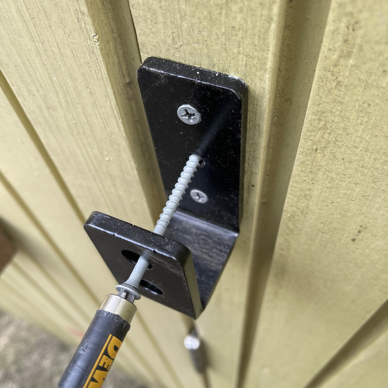 bedCLAW Armor Grade Carbon Steel Barricade Brackets For Outside Gate ...