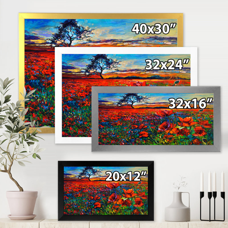 Blossoming Poppy Fields with Distant Tree - peinture sur toile, Cadre doré, H 30 po x l 40 po x 1,5 po