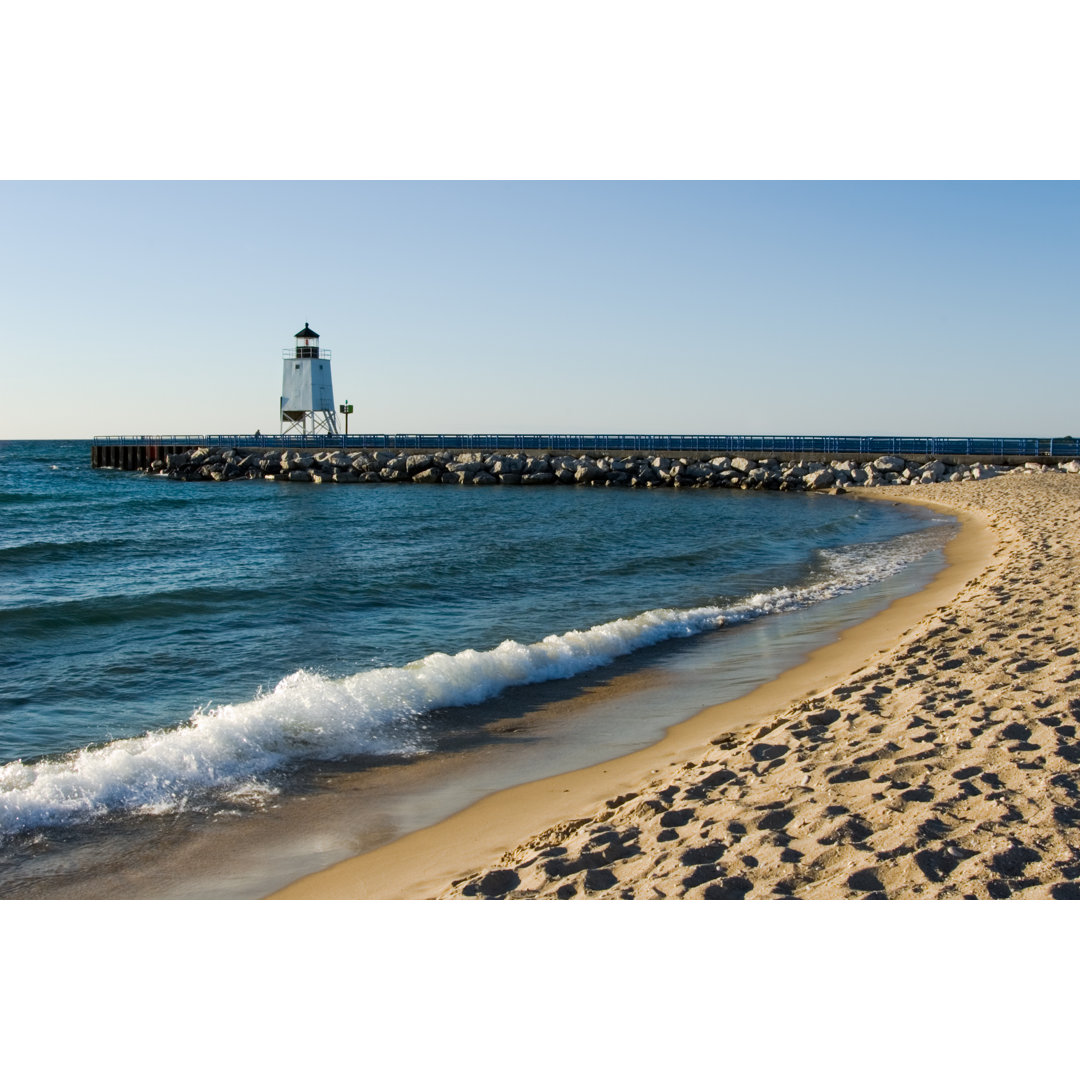 Strand mit Brandung und Wellen von Catnap - Leinwandbild