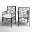 Chaise de patio avec coussins