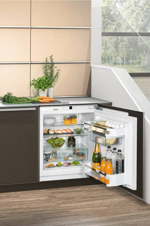 Compact & Mini Fridges