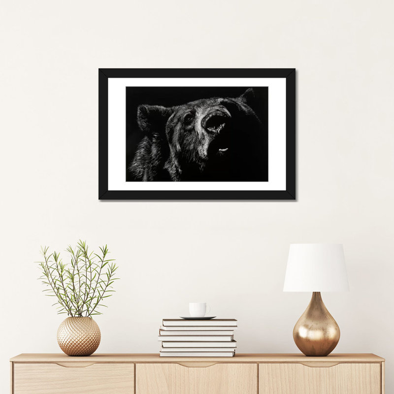 « critic », reproduction de photo sur toile, H 24 po x l 32 po x P 1 po, Papier d'art encadré noir, Blanc