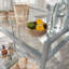 Chariot-bar contemporain avec 2 tablettes en verre