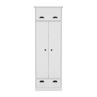 Armoire Dumas, Bedroom