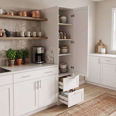 Grande armoire étroite 70 po avec 4 tablettes de rangement et 2 tiroirs