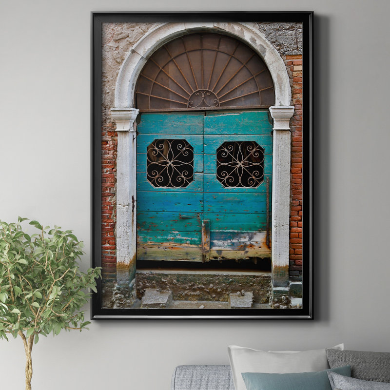 Porte de Venise par J Paul - reproduction de photo sur toile encadrée, H 18,5 po x l 24,5 po x P 1,5 po, Noir