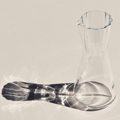 Lady 33.81oz. Carafe