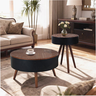 Table basse 31,5 po ronde sculptée avec espace de rangement, table basse en bois de style moderne Mid-Century, conception à quatre pieds, 18 po de hauteur, table d'appoint de salon (brun et noir)