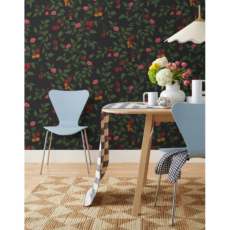 Heirloom Wallpaper | Traditional / Roll - 27" x 30', Ebony