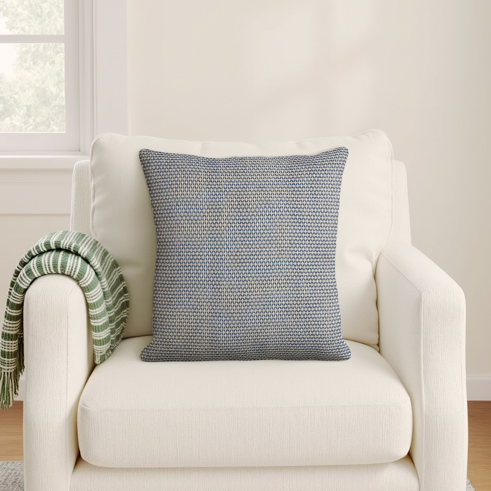 Tiana 22" x 22" Cotton Throw Pillow, Indigo