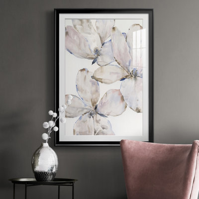 Soft Wind Flowers I, reproduction encadrée de qualité supérieure - prête à être accrochée