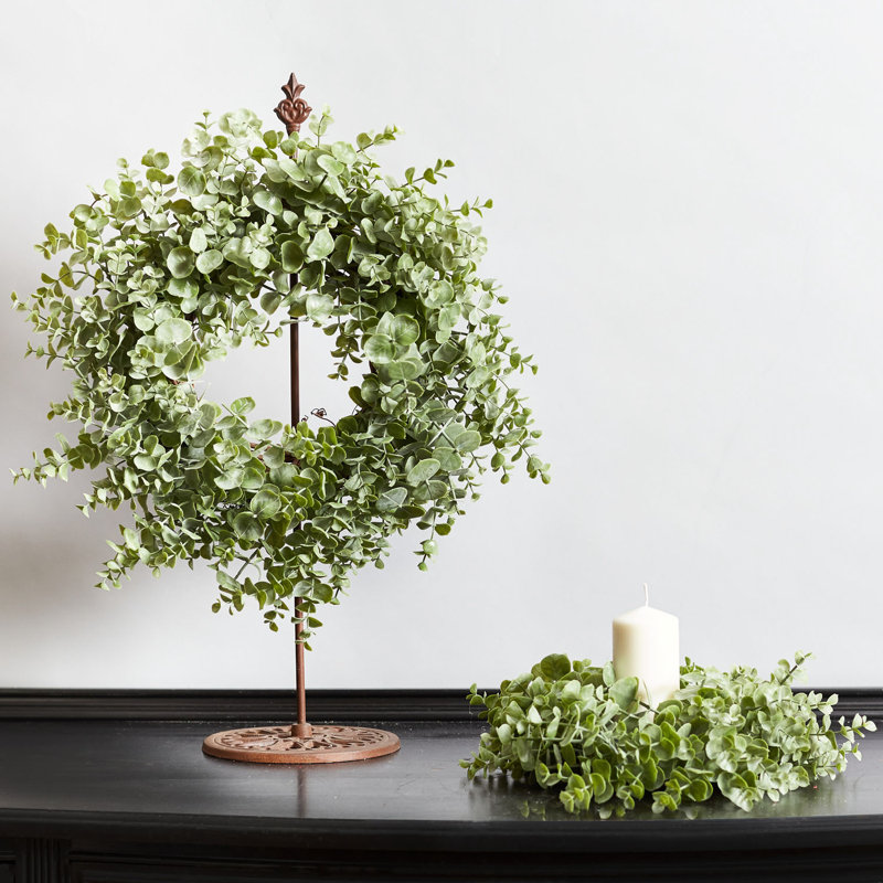 Couronne 14 po en anneau de bougie eucalyptus et rose de camellia