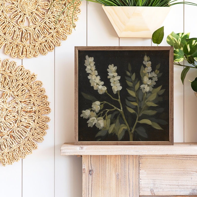 Imprimés floraux blancs sur fond noir, H 24 po x l 24 po