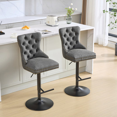 Mobilier, tabourets de bar pivotants en polyuréthane vieilli et rétro à hauteur de siège réglable de 26 à 33 pouces, tabourets de bar modernes avec dossier capitonné confortable pour un pub à domicile et un îlot de cuisine (ensemble de 2)