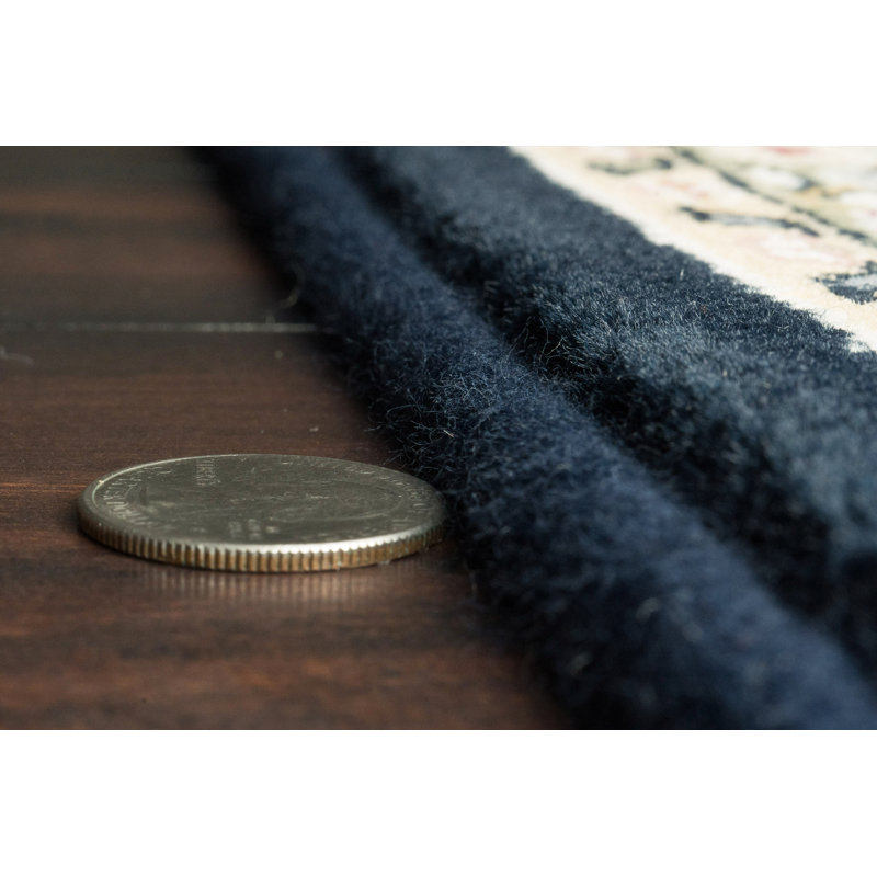 Tapis bleu/ivoire oriental Attell, Rectangle 3 pi 11 po x 5 pi 7 po